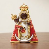 Figura de la Virgen de la Candelaria